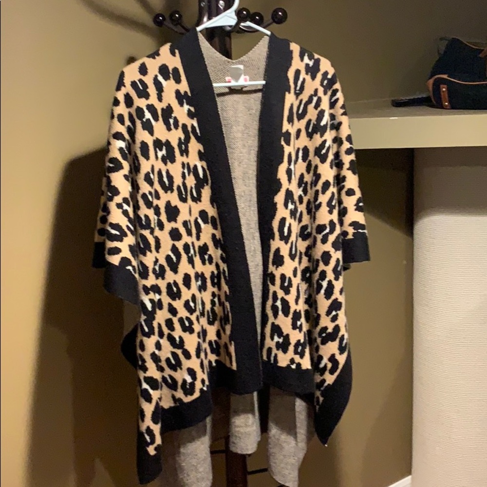 Kate Spade leopard print wrap